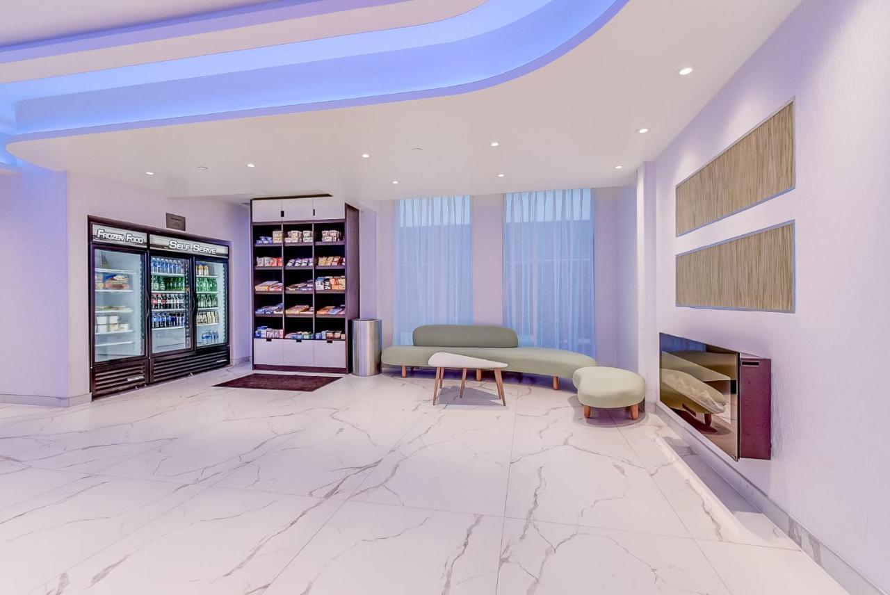 Hotel Est