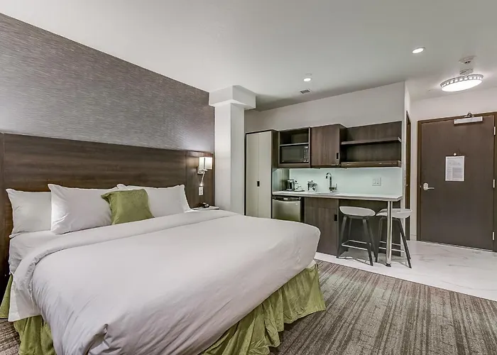 EST Hotel